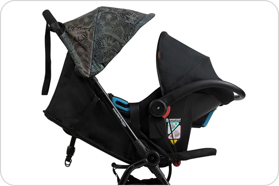 Mountain Buggy Nano Nano von Geburt an - mit einem Kindersitz